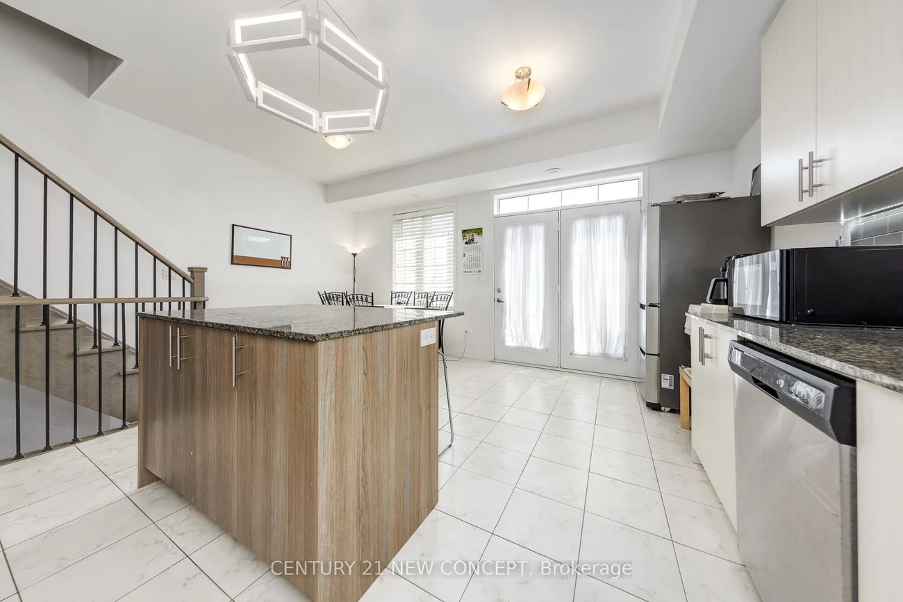 227, Harding Park, Glenway Estates, Newmarket