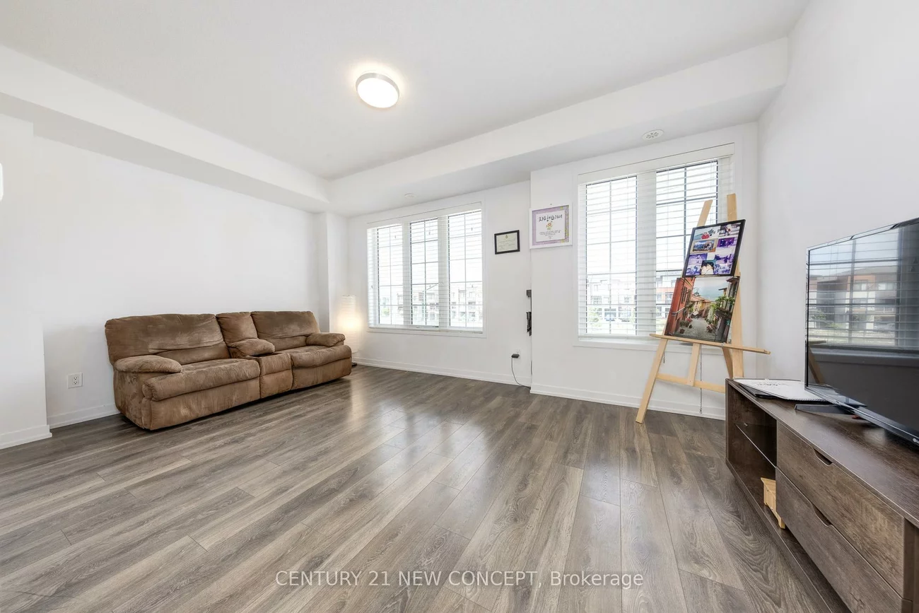 227, Harding Park, Glenway Estates, Newmarket