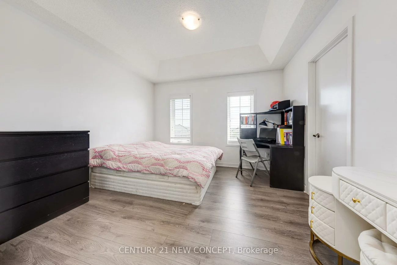 227, Harding Park, Glenway Estates, Newmarket