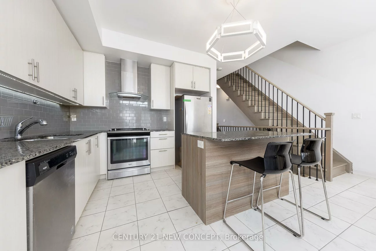 227, Harding Park, Glenway Estates, Newmarket