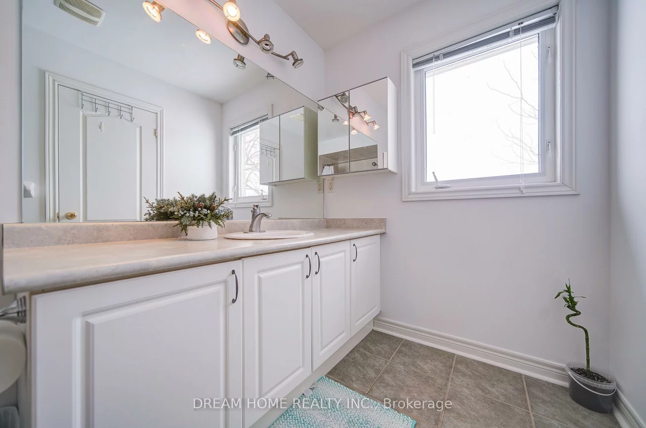 208, Tom Taylor, Summerhill Estates, Newmarket