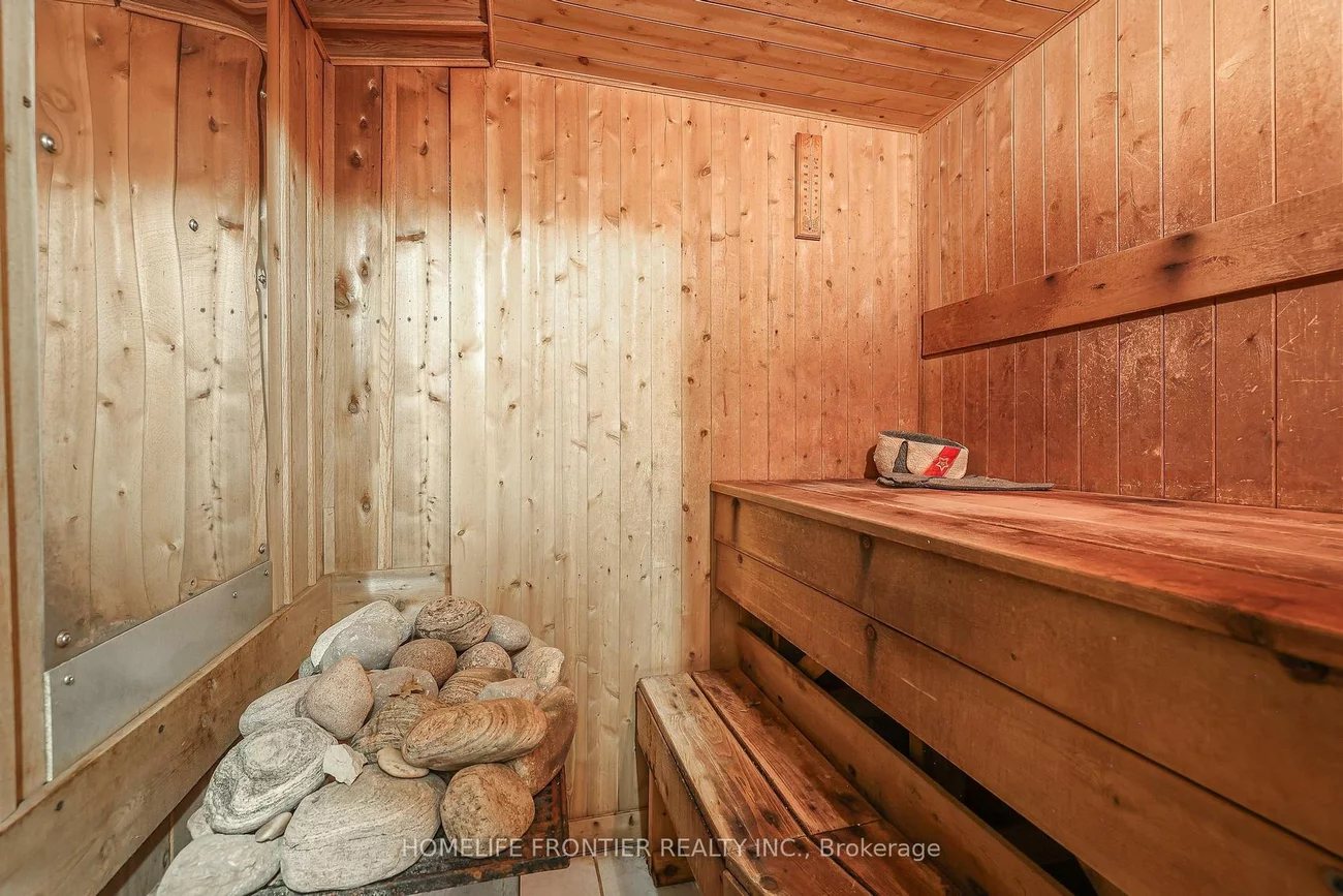 110, Red River, Woodland Hill, Newmarket