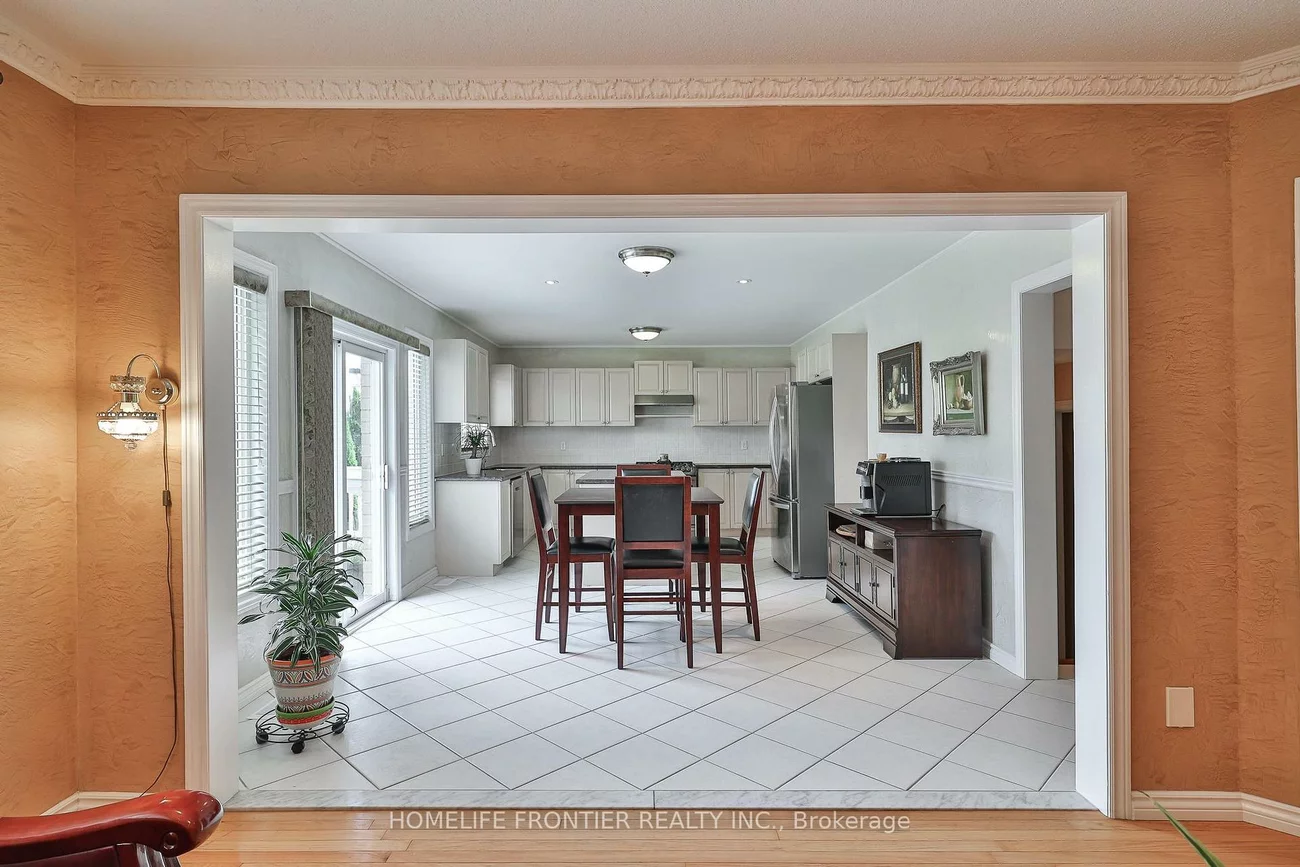 110, Red River, Woodland Hill, Newmarket