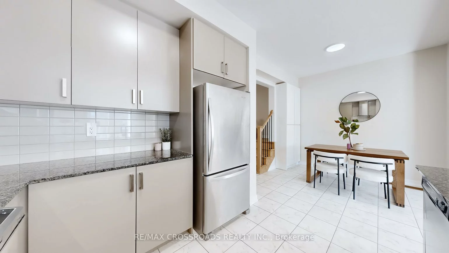 202, Harding Park, Glenway Estates, Newmarket