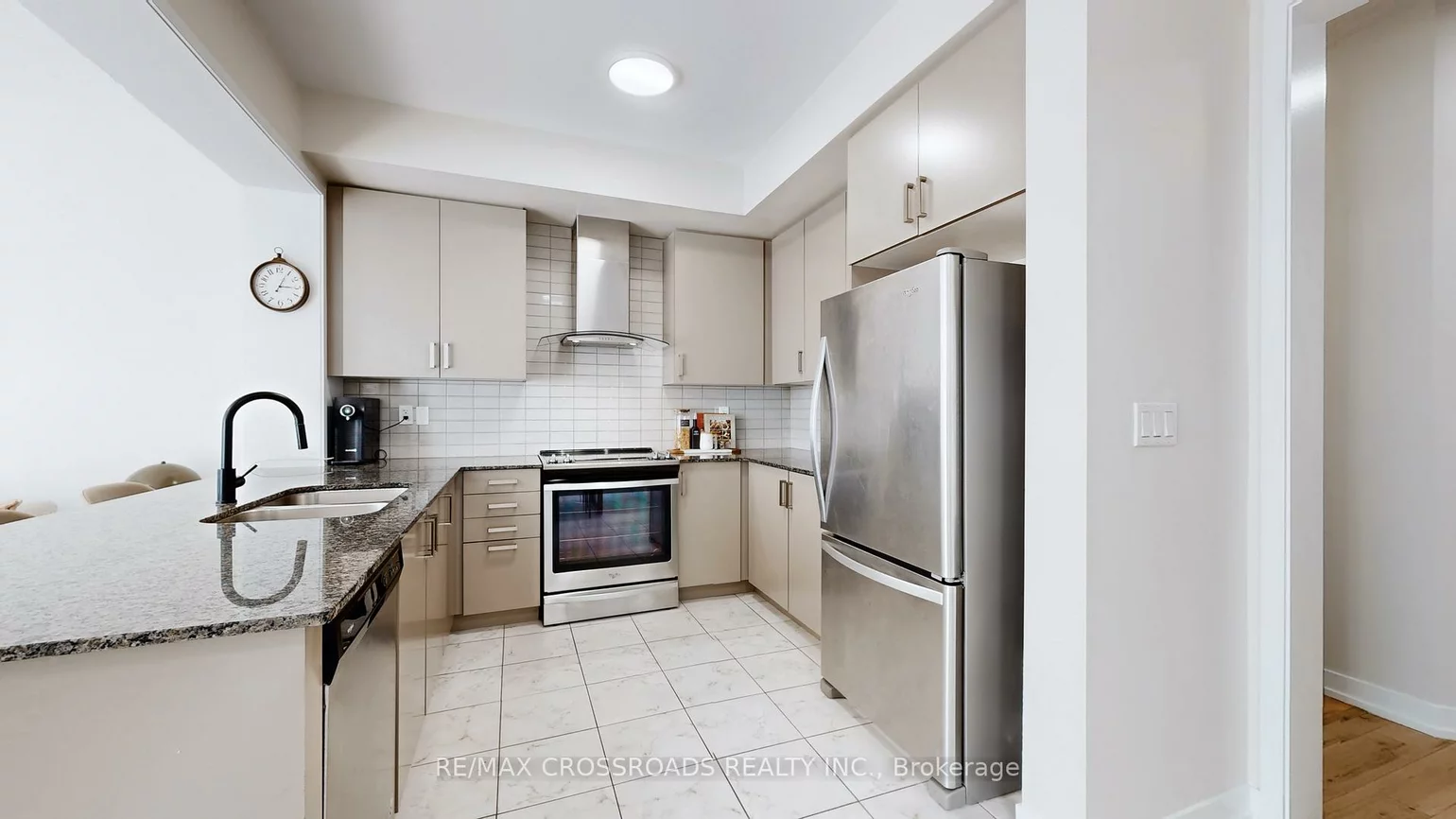 202, Harding Park, Glenway Estates, Newmarket