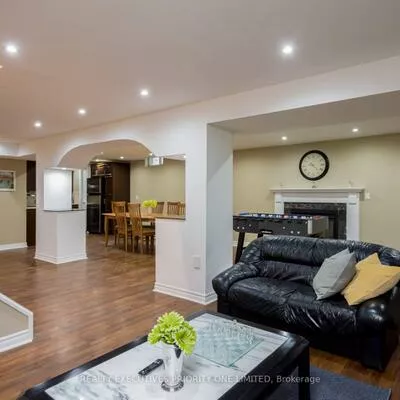 56, Nelson, Armitage, Newmarket