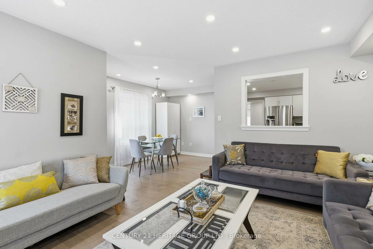 63, Four Seasons, Woodland Hill, Newmarket