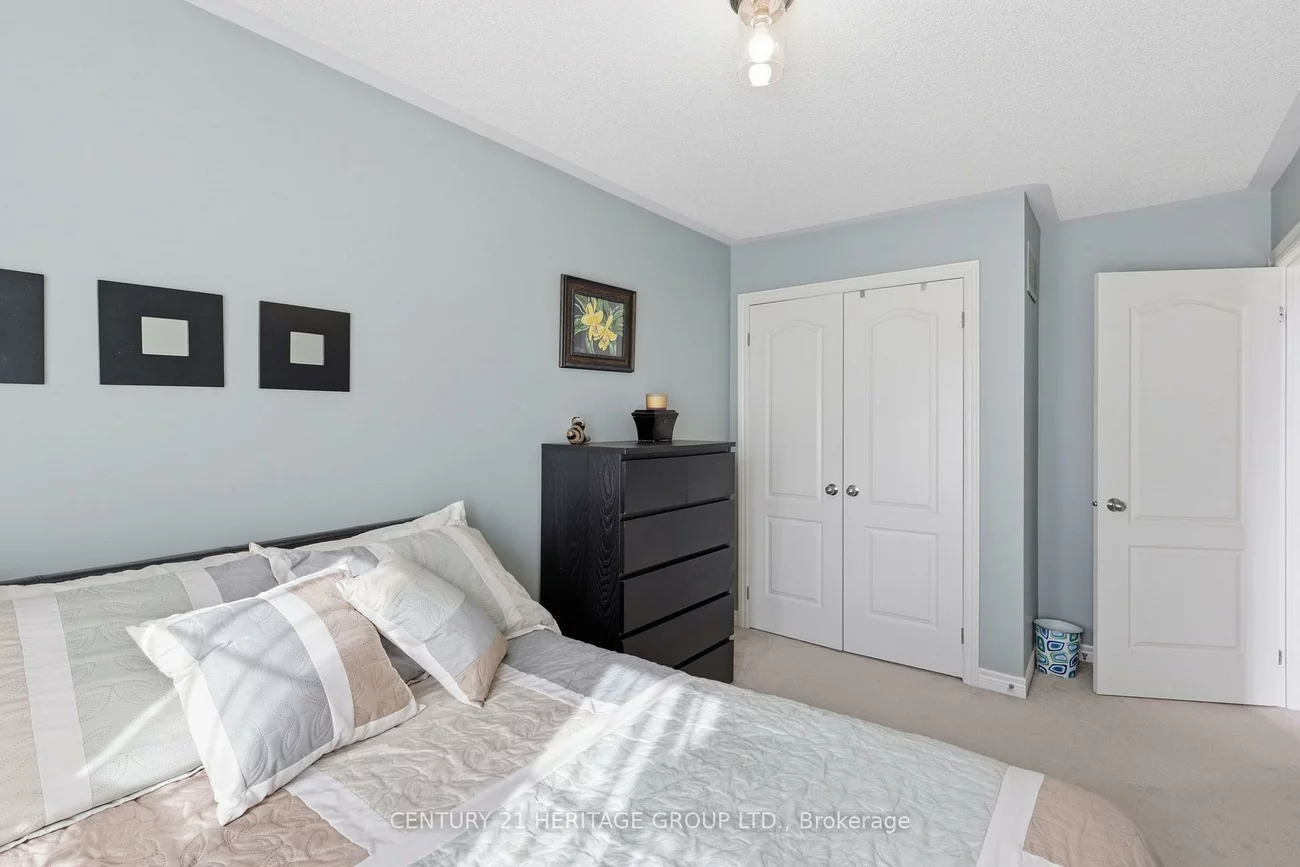 63, Four Seasons, Woodland Hill, Newmarket