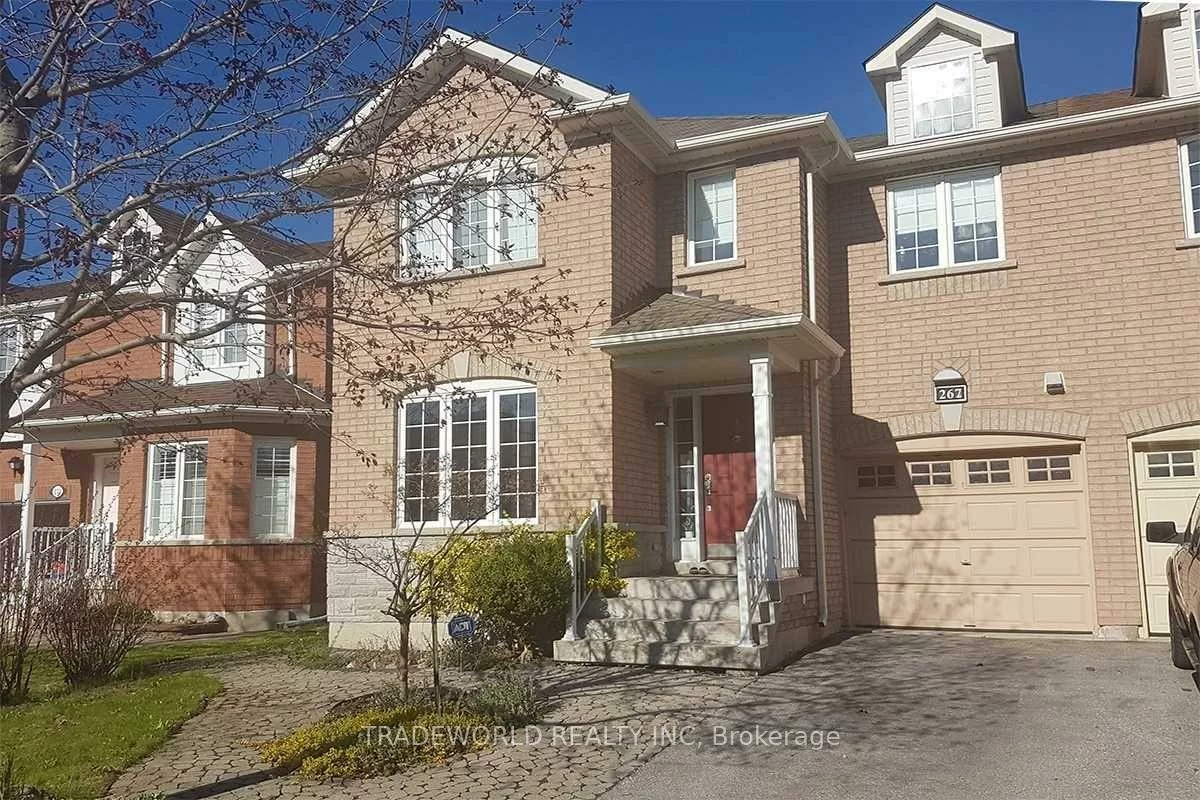 267, Flagstone, Woodland Hill, Newmarket
