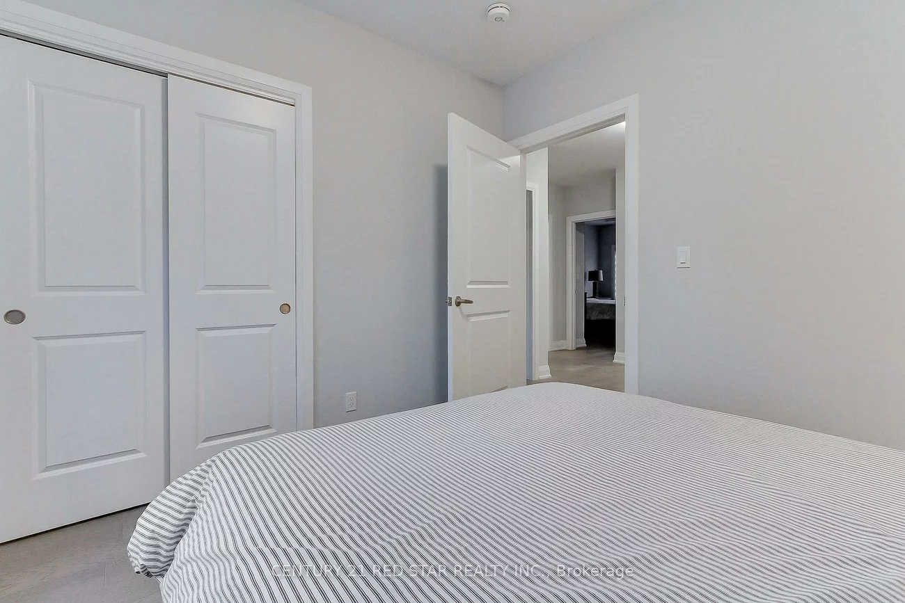 260, Eagle, Central Newmarket, Newmarket