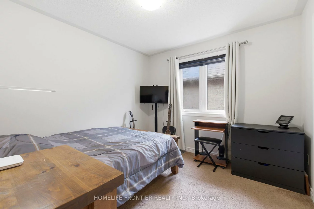 475, Kwapis, Woodland Hill, Newmarket