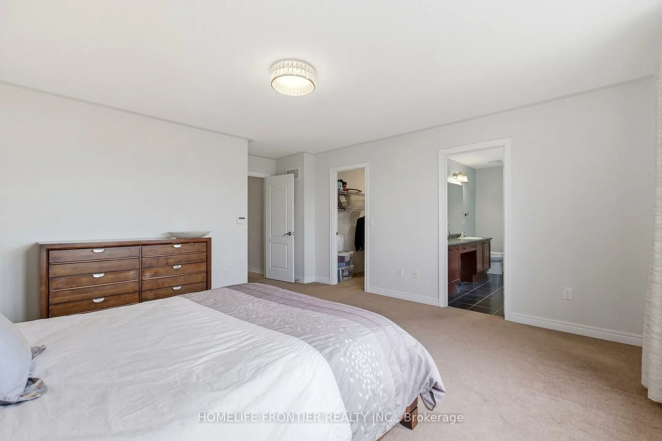 475, Kwapis, Woodland Hill, Newmarket