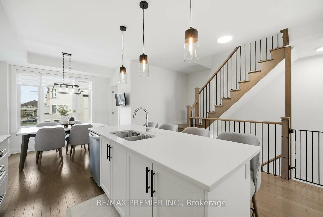 229, Vermont, Summerhill Estates, Newmarket