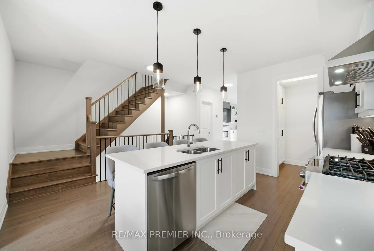 229, Vermont, Summerhill Estates, Newmarket