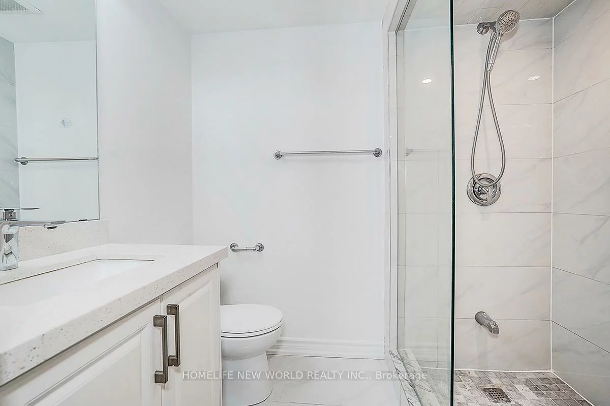 715, Irwin, Huron Heights-Leslie Valley, Newmarket