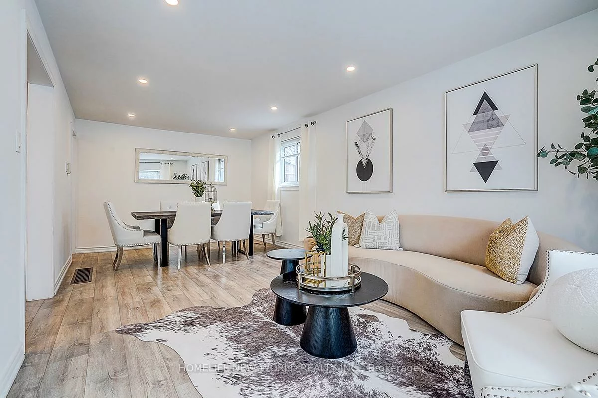 715, Irwin, Huron Heights-Leslie Valley, Newmarket