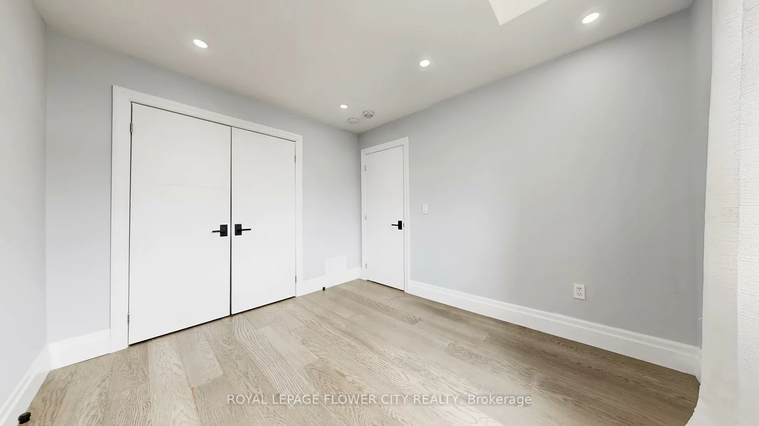 642, Sweetwater, Glenway Estates, Newmarket