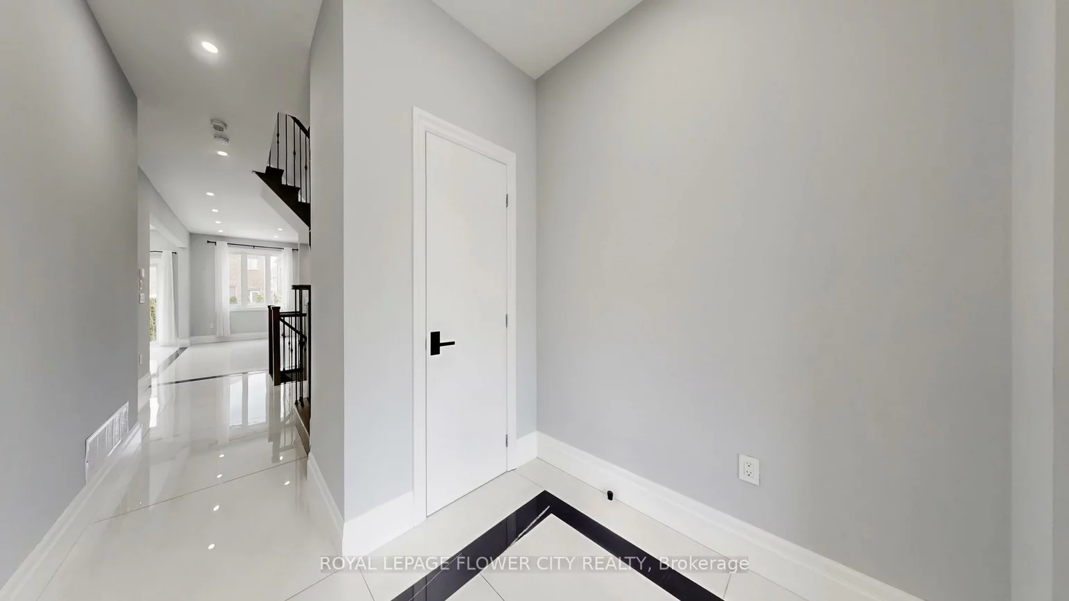 642, Sweetwater, Glenway Estates, Newmarket