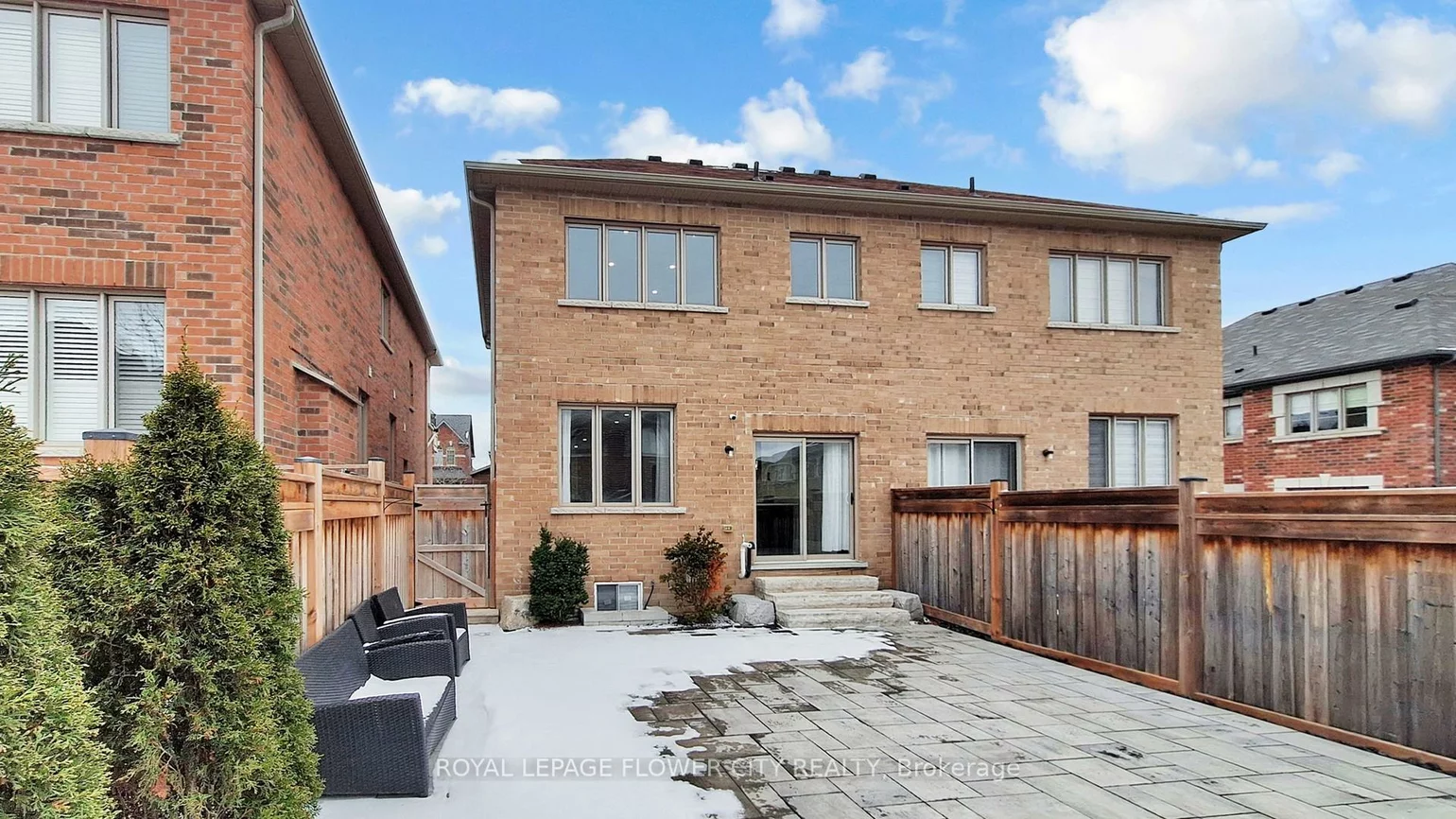 642, Sweetwater, Glenway Estates, Newmarket