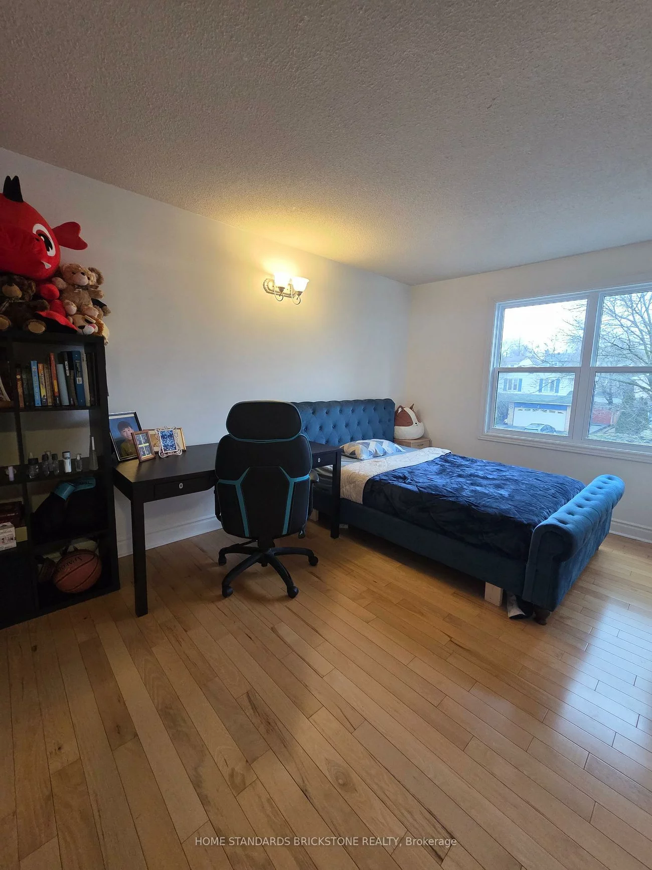 122, Lowe, Huron Heights-Leslie Valley, Newmarket