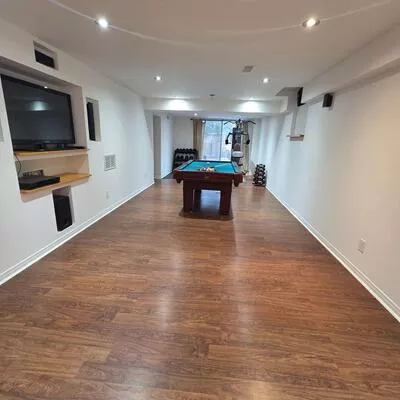 122, Lowe, Huron Heights-Leslie Valley, Newmarket