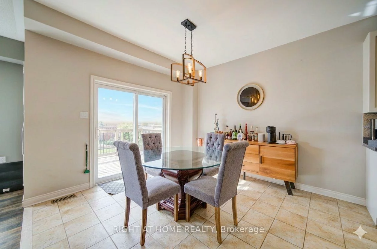 740, Colter, Summerhill Estates, Newmarket