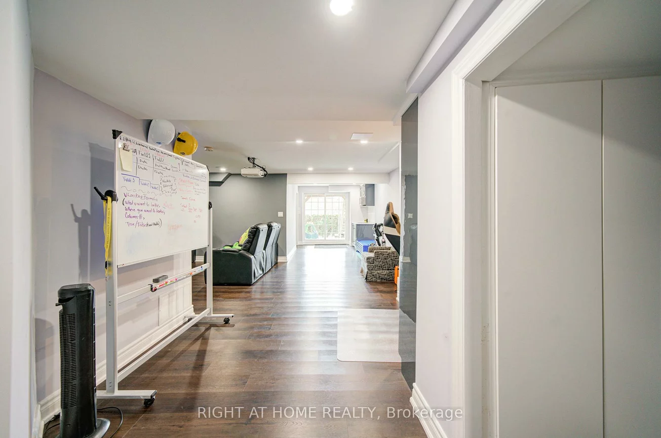 740, Colter, Summerhill Estates, Newmarket