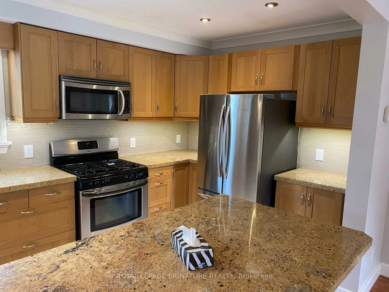 459, Dixon, Central Newmarket, Newmarket