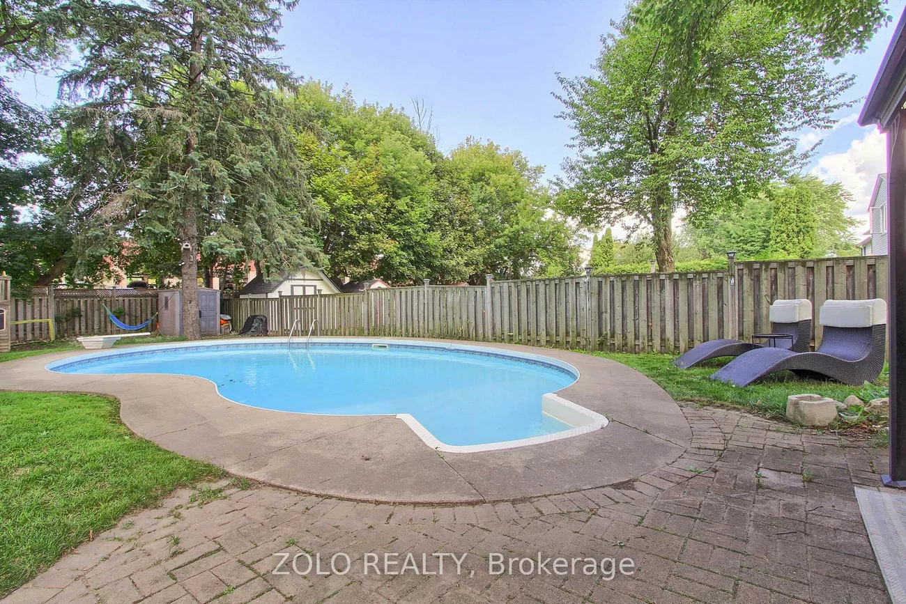 388, Terry, Central Newmarket, Newmarket