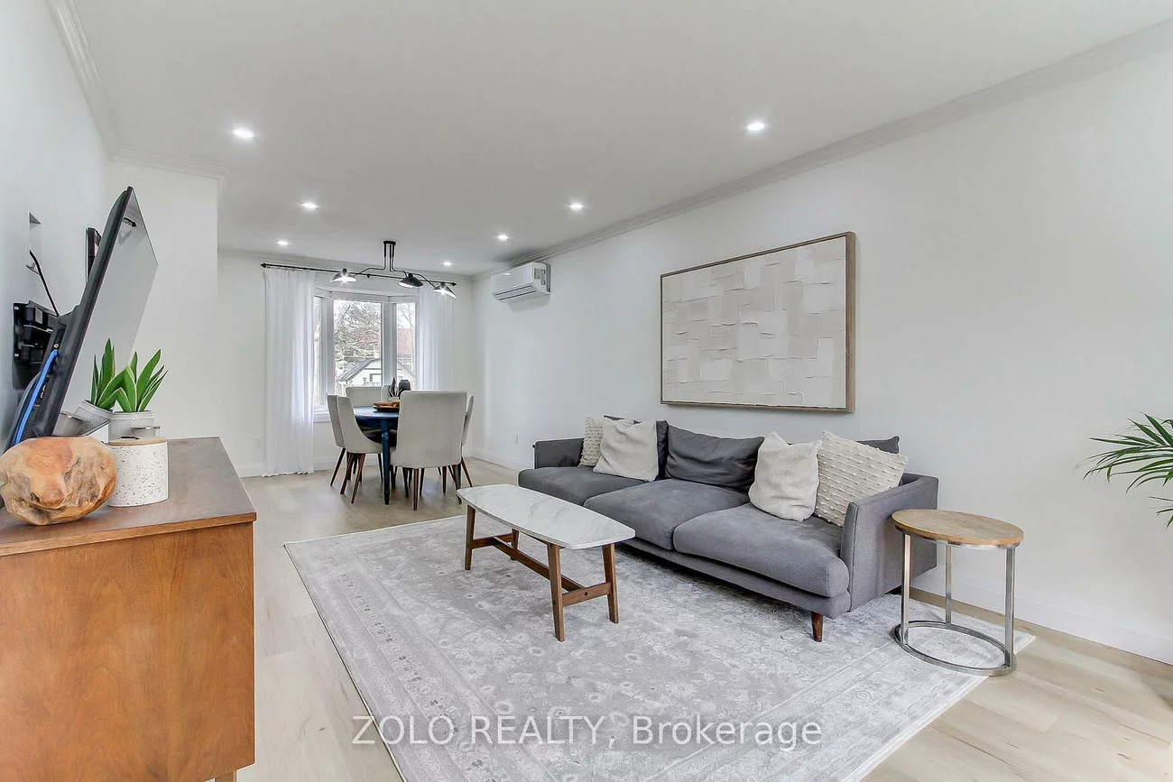 388, Terry, Central Newmarket, Newmarket