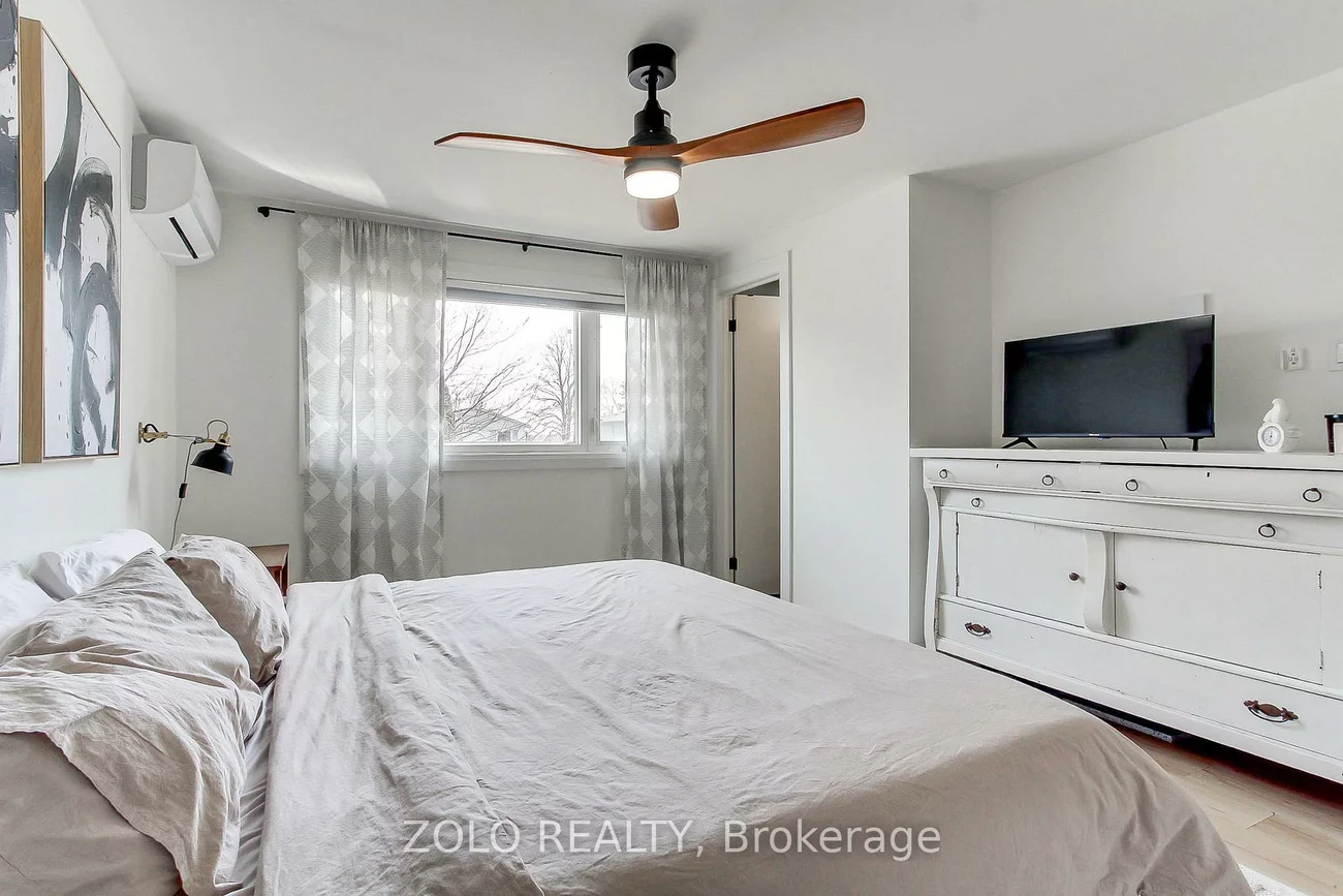 388, Terry, Central Newmarket, Newmarket