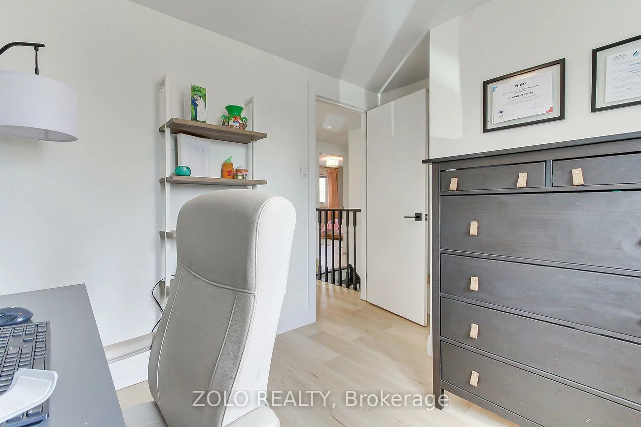 388, Terry, Central Newmarket, Newmarket