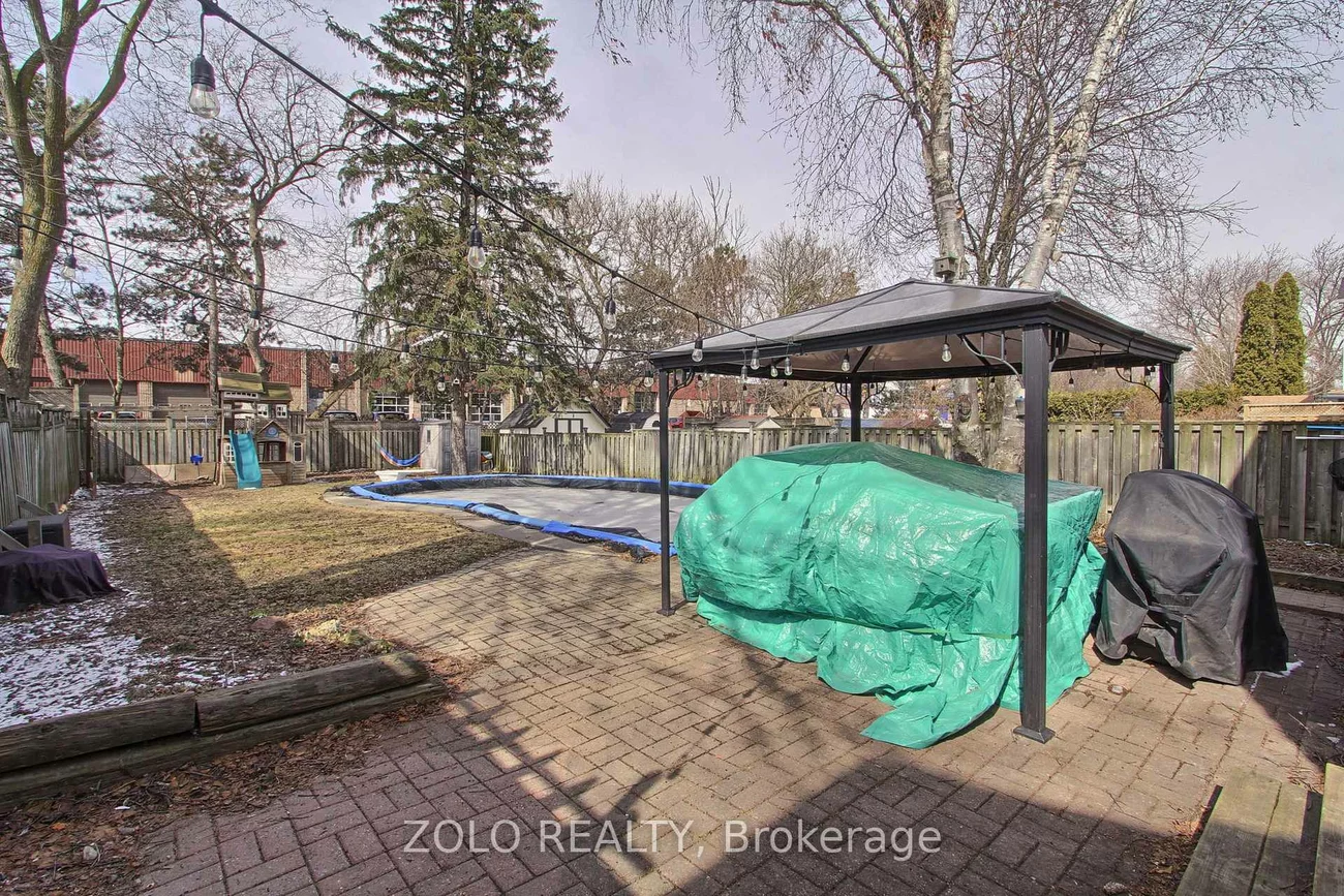 388, Terry, Central Newmarket, Newmarket