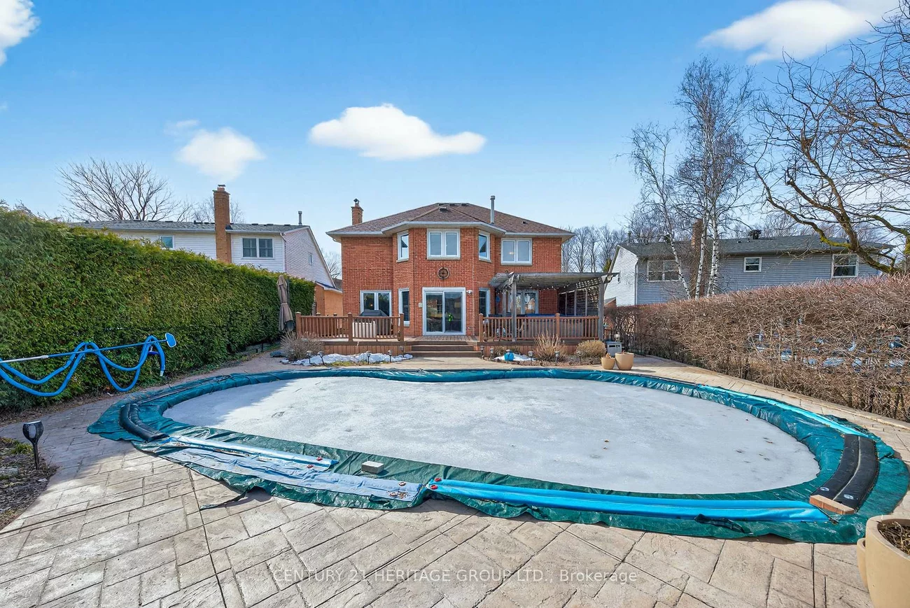 483, Alex Doner, Glenway Estates, Newmarket