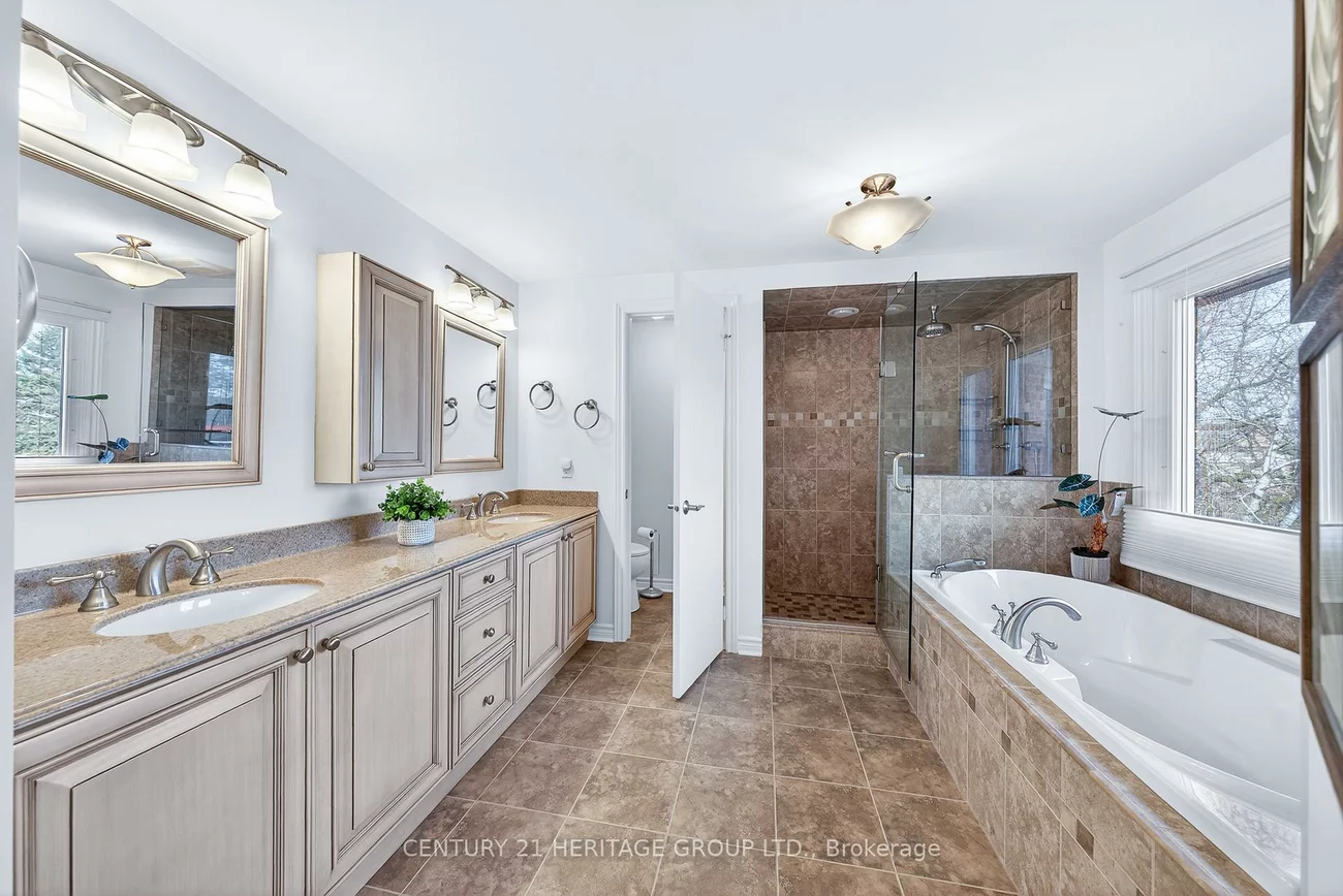 483, Alex Doner, Glenway Estates, Newmarket