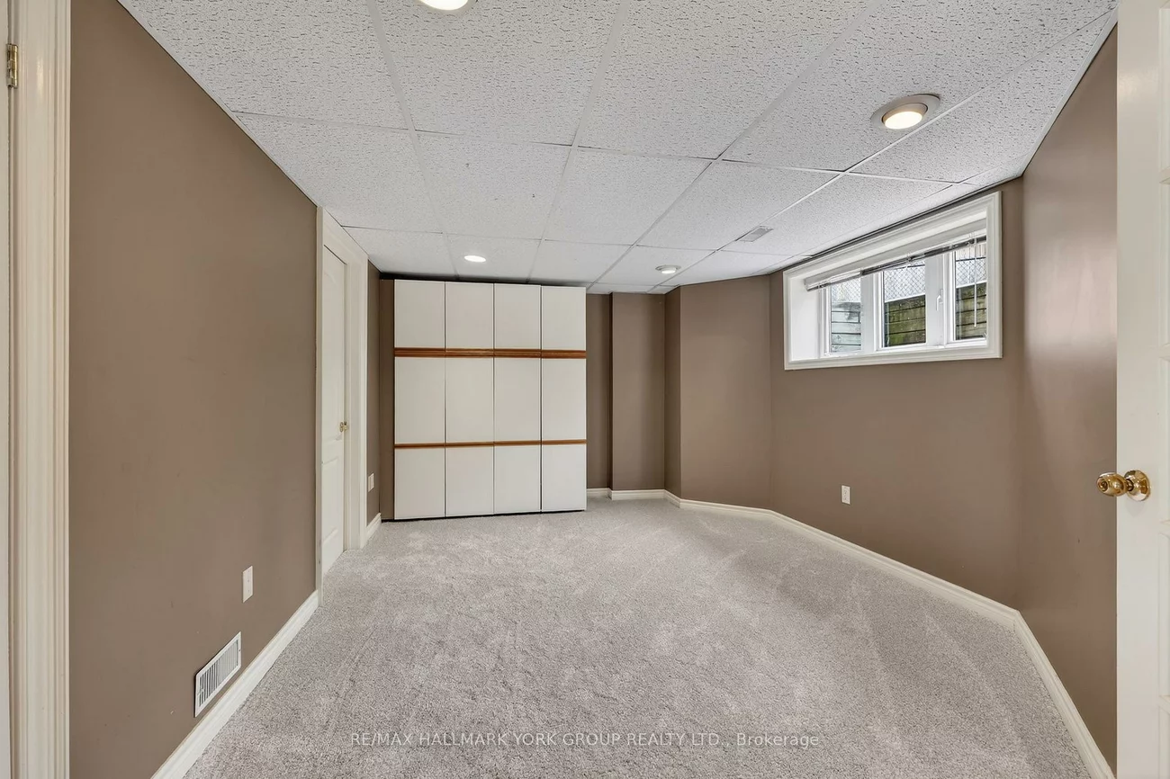 290, Binns, Glenway Estates, Newmarket