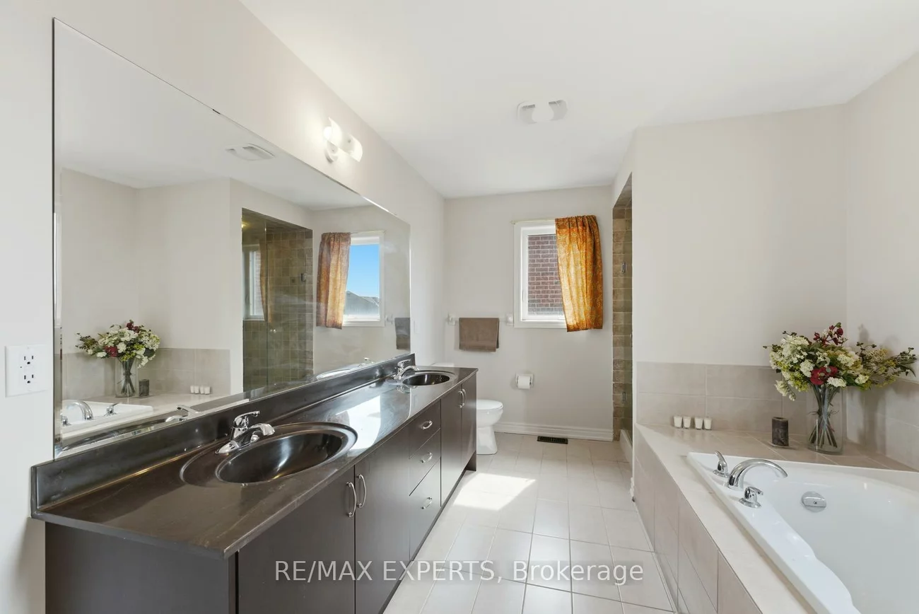 847, Memorial, Stonehaven-Wyndham, Newmarket