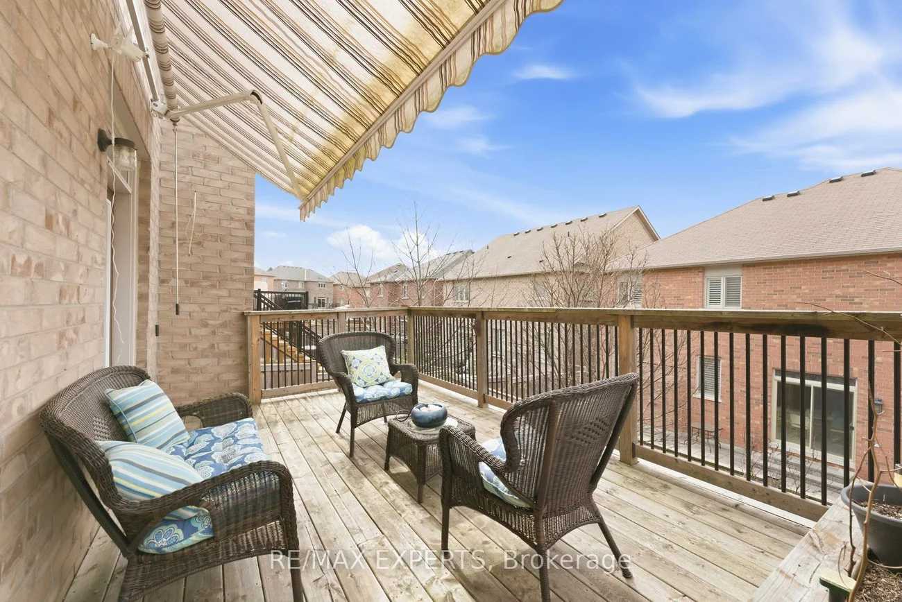 847, Memorial, Stonehaven-Wyndham, Newmarket