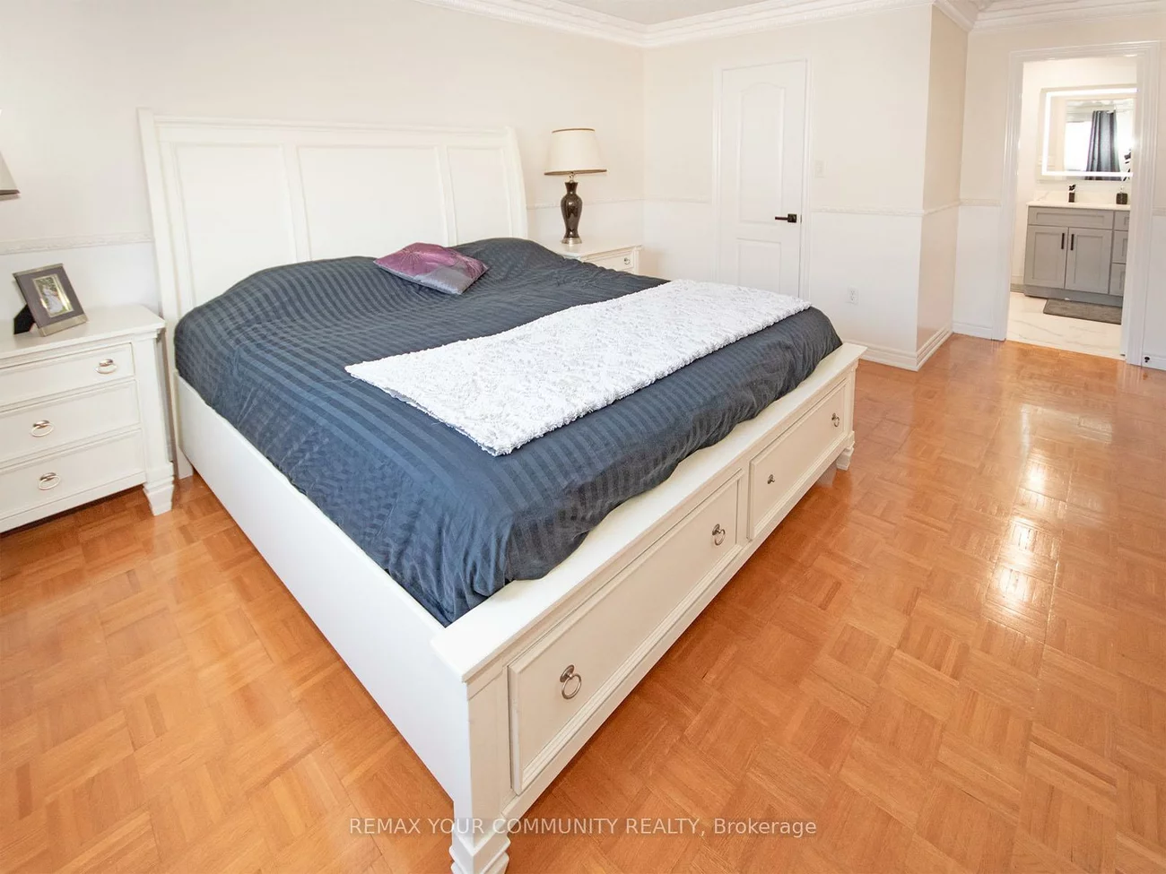 563, Mulock, Gorham-College Manor, Newmarket