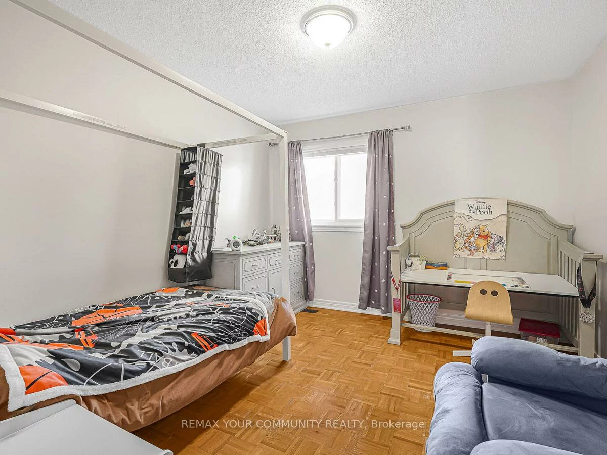 563, Mulock, Gorham-College Manor, Newmarket