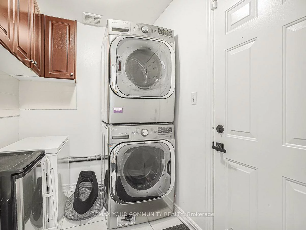 563, Mulock, Gorham-College Manor, Newmarket