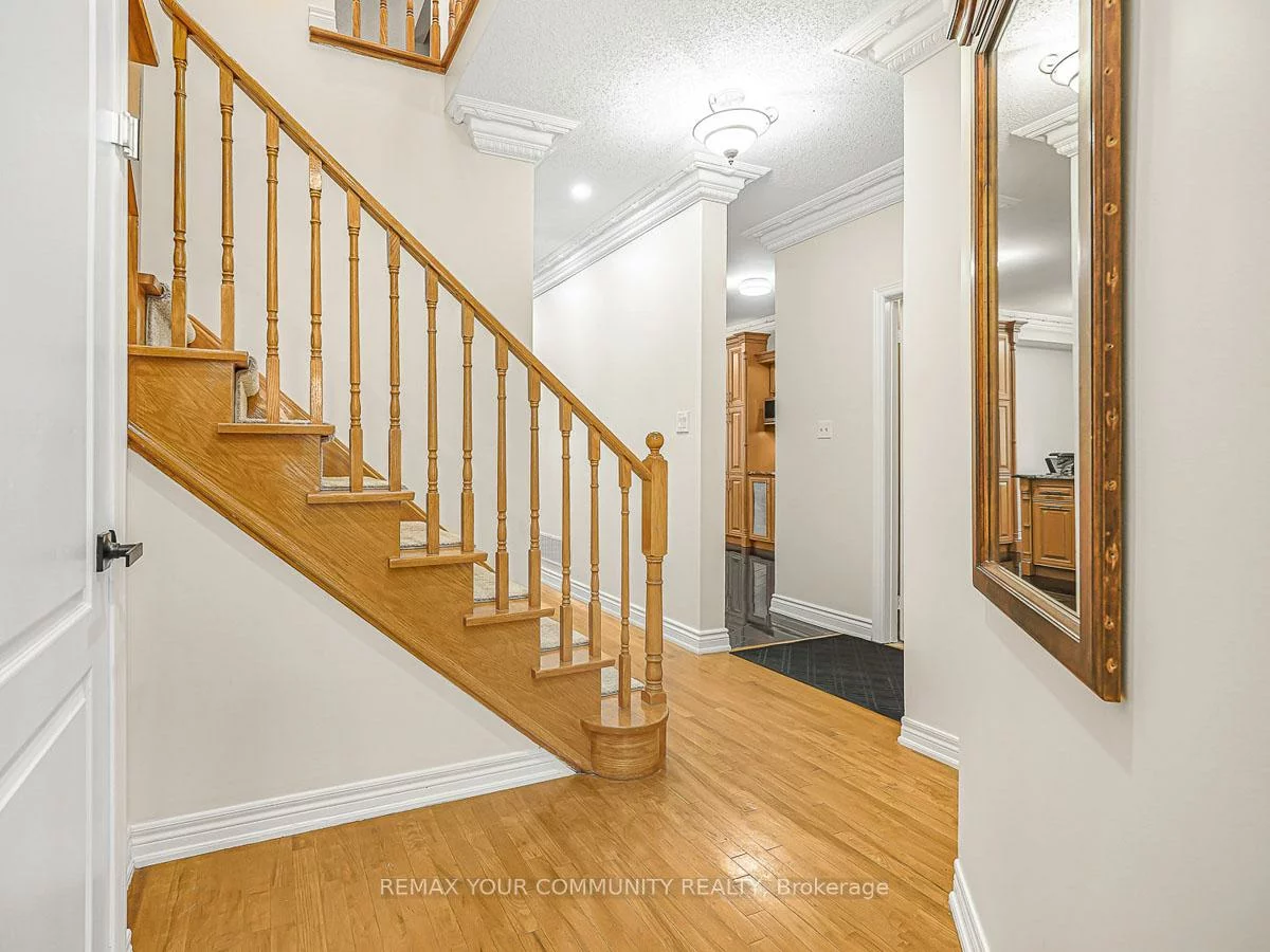 563, Mulock, Gorham-College Manor, Newmarket