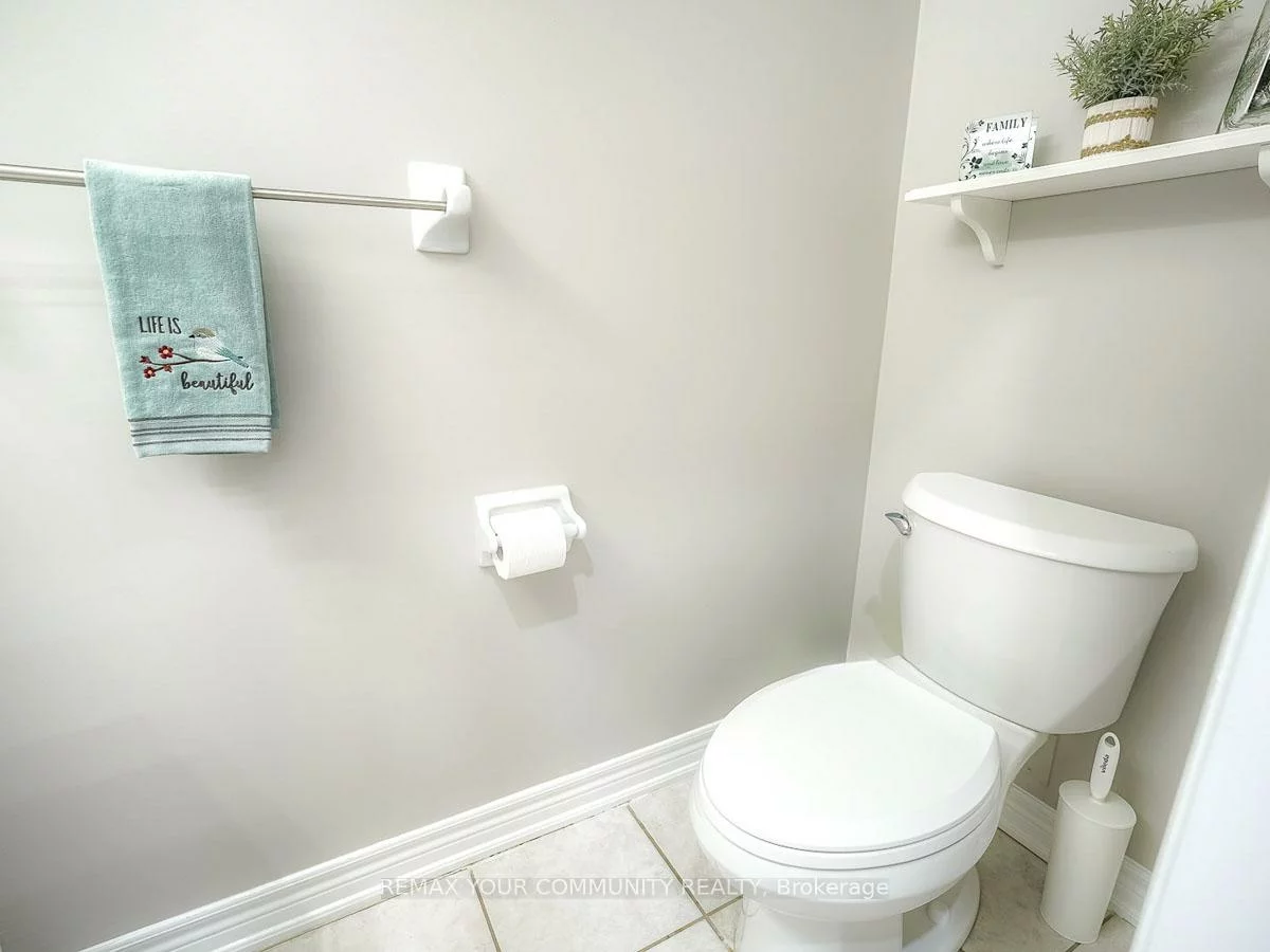 563, Mulock, Gorham-College Manor, Newmarket