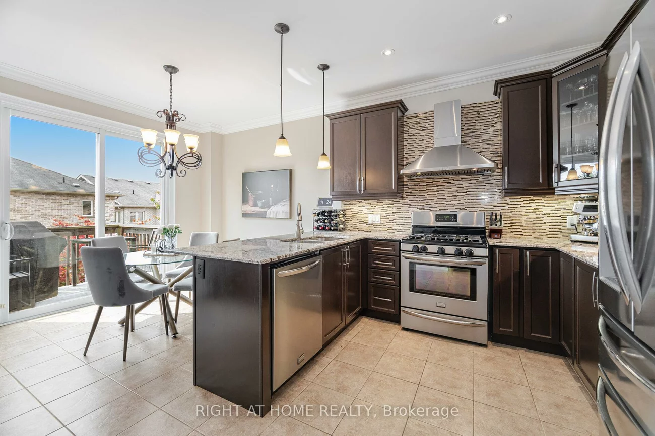 246, Aspenwood, Woodland Hill, Newmarket