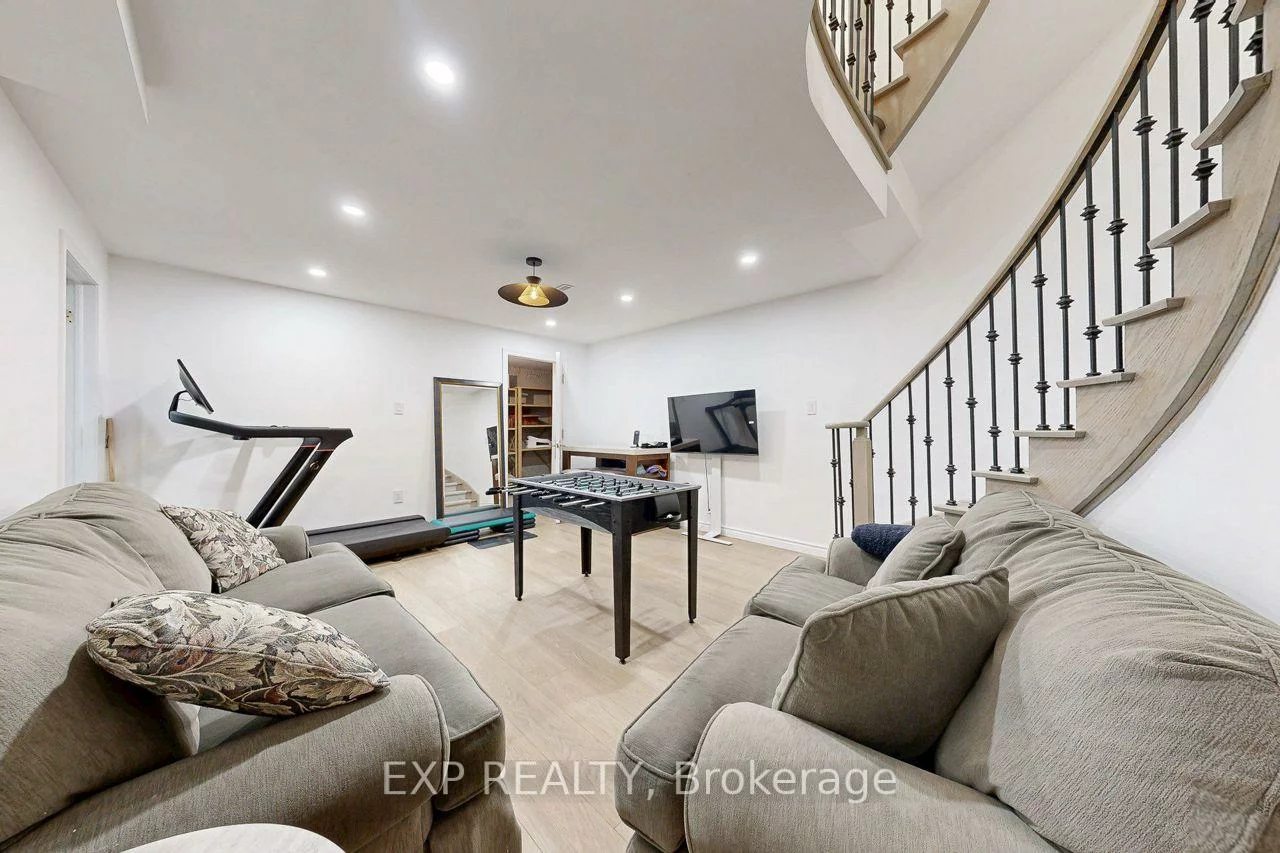 870, Robellino, Stonehaven-Wyndham, Newmarket