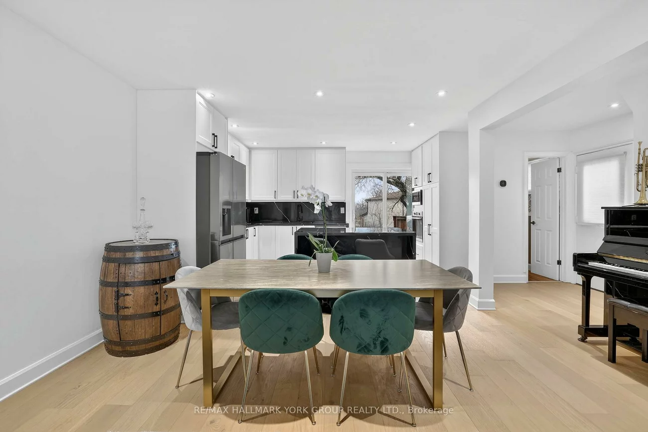 459, Sandford, Central Newmarket, Newmarket