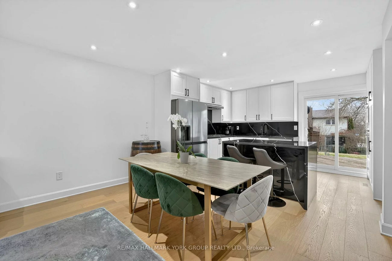 459, Sandford, Central Newmarket, Newmarket