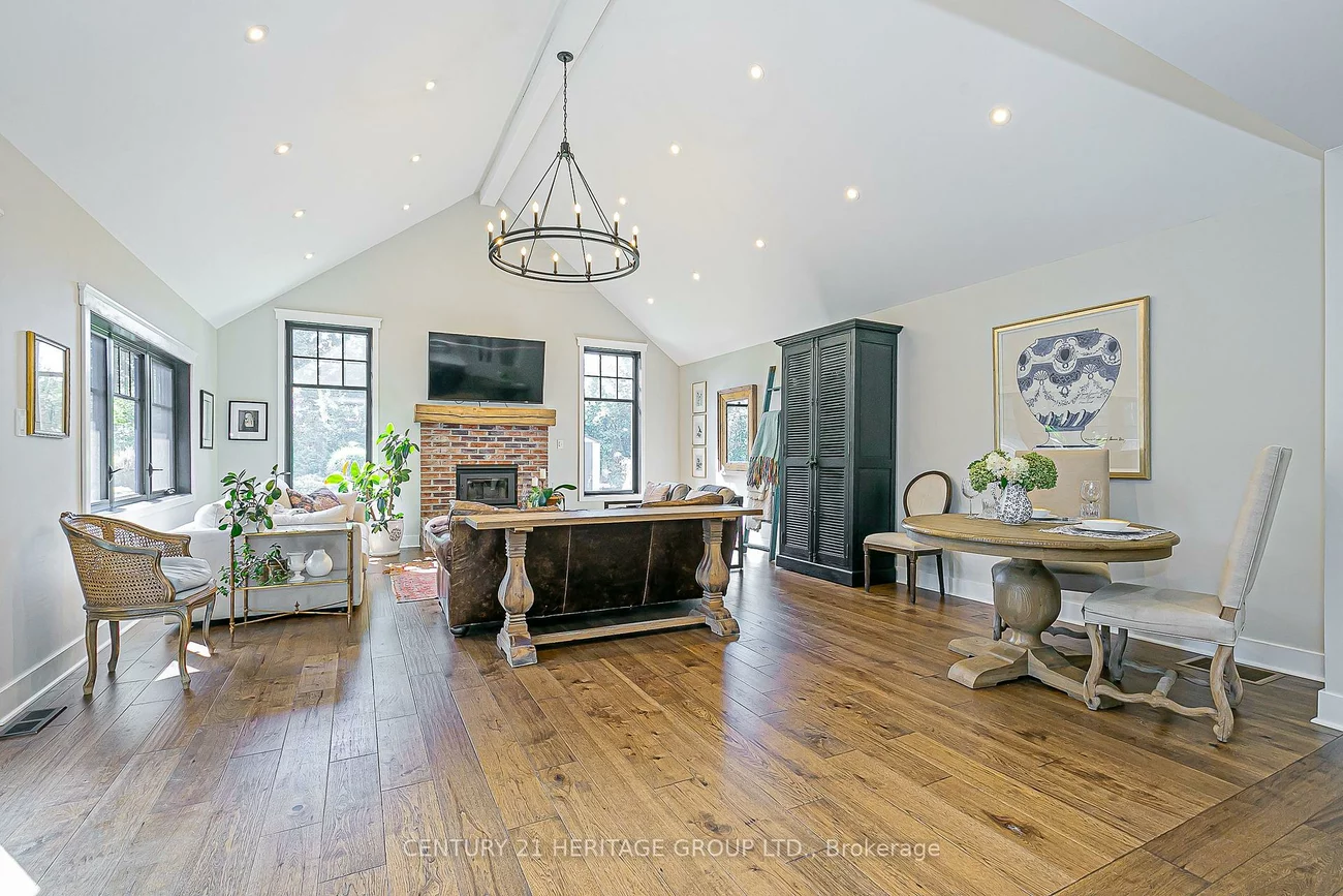 164, Park, Central Newmarket, Newmarket