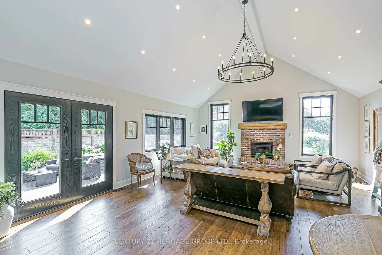 164, Park, Central Newmarket, Newmarket