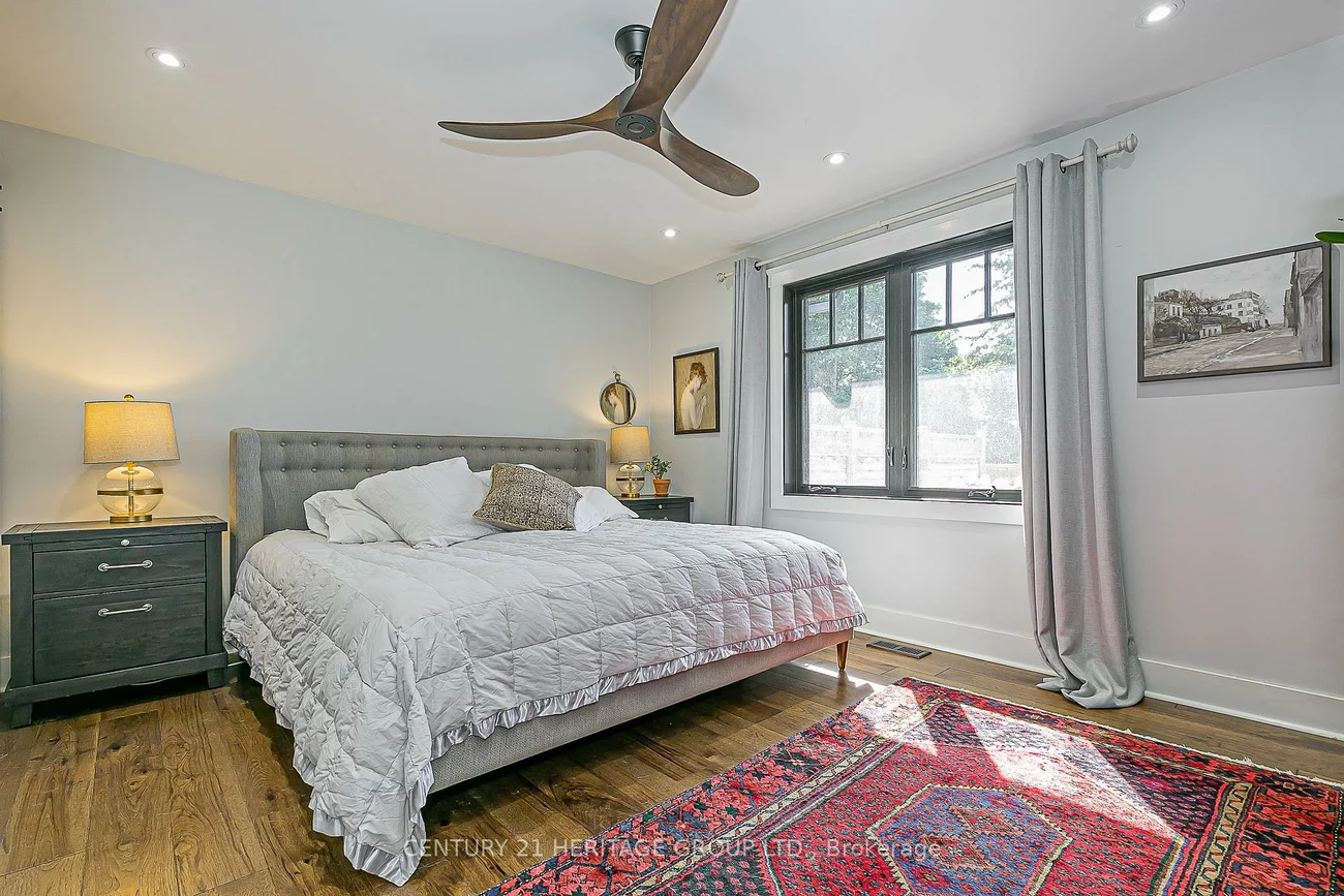 164, Park, Central Newmarket, Newmarket